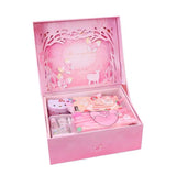 Girl Heart Elementary And Middle School Students Start School Spree