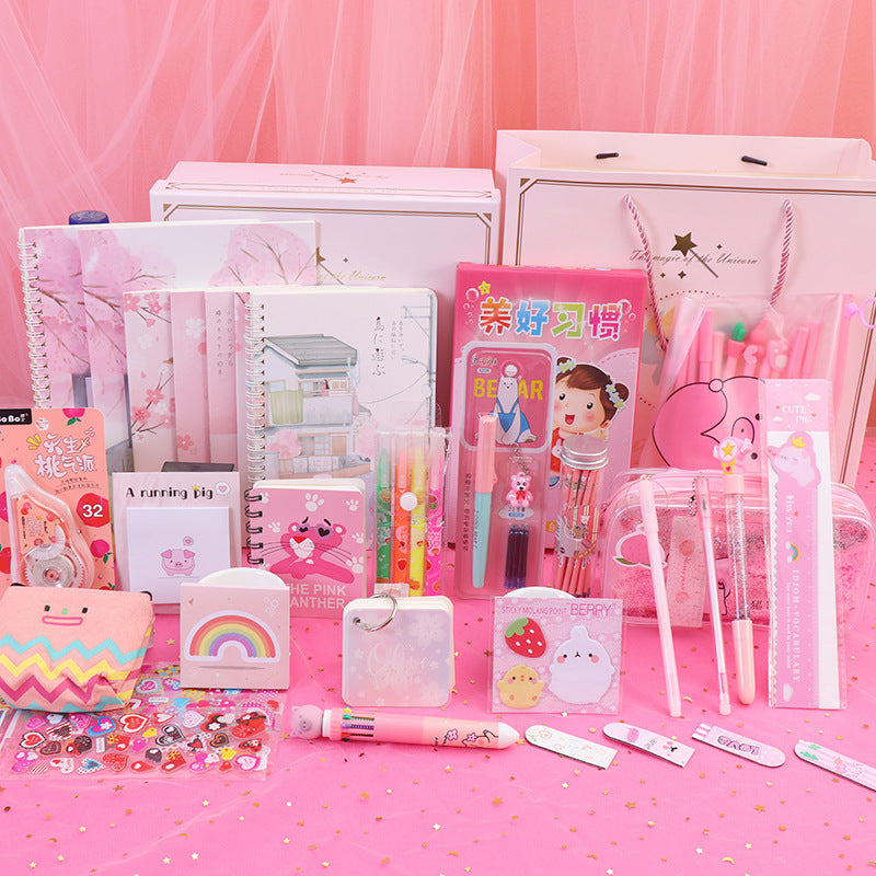 Girl Heart Elementary And Middle School Students Start School Spree